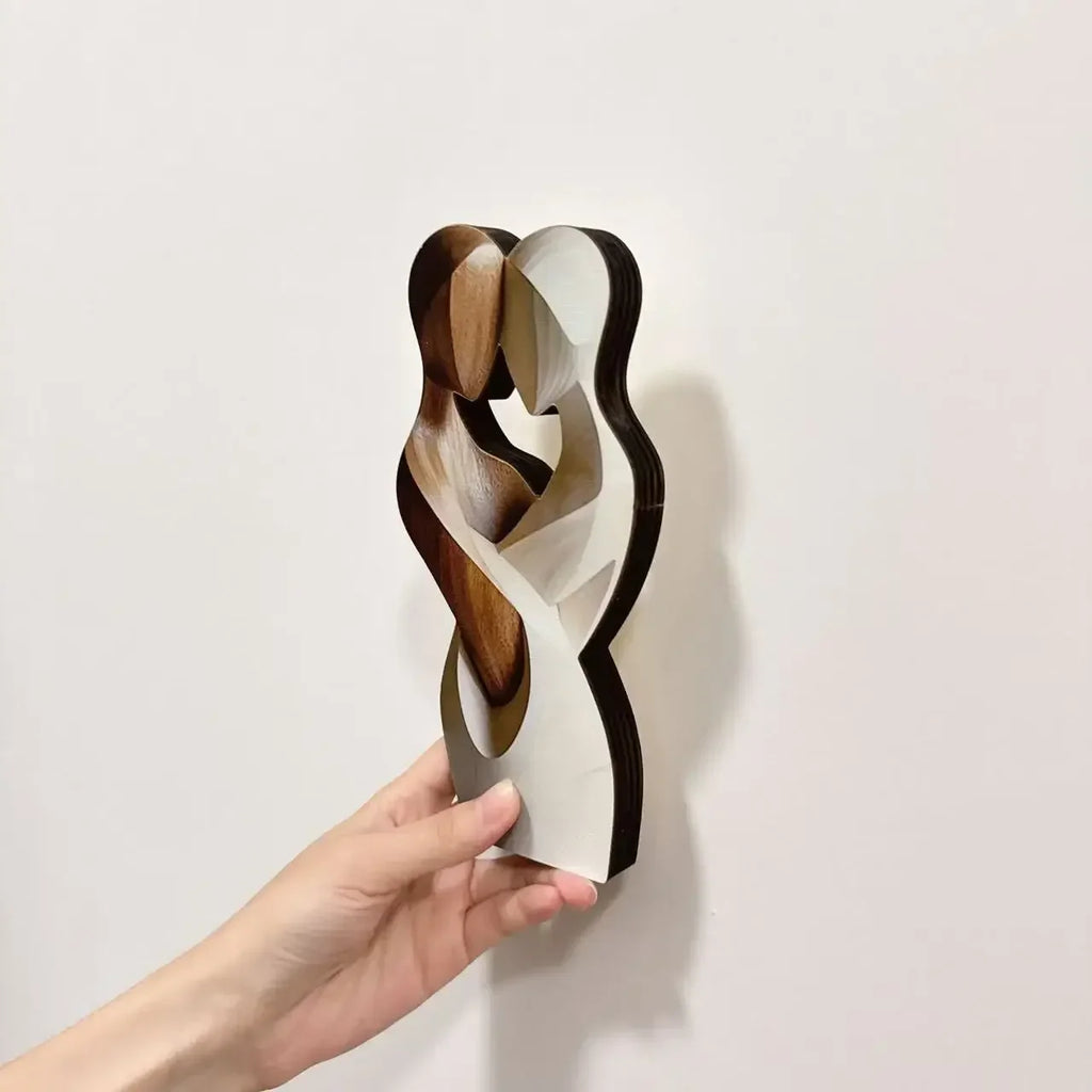 1PC 2D Flat Elegant Wooden Couple Statue