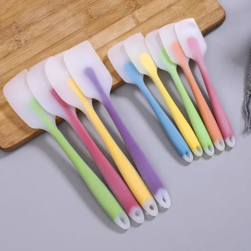 Kitchen Gadgets Cake Baking